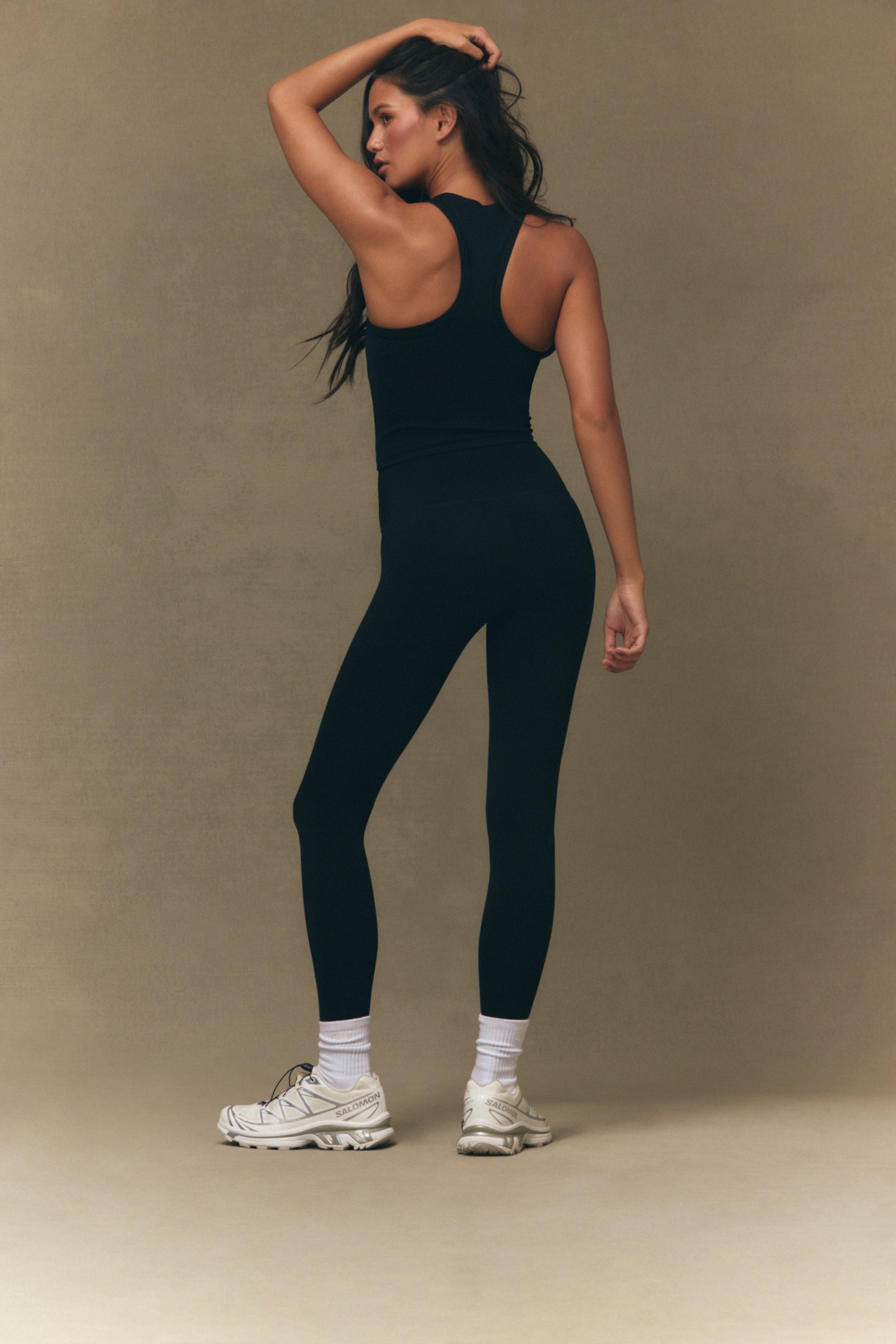 SPORTBODY? SPORTY GYM TANK - ONYX - Image 3