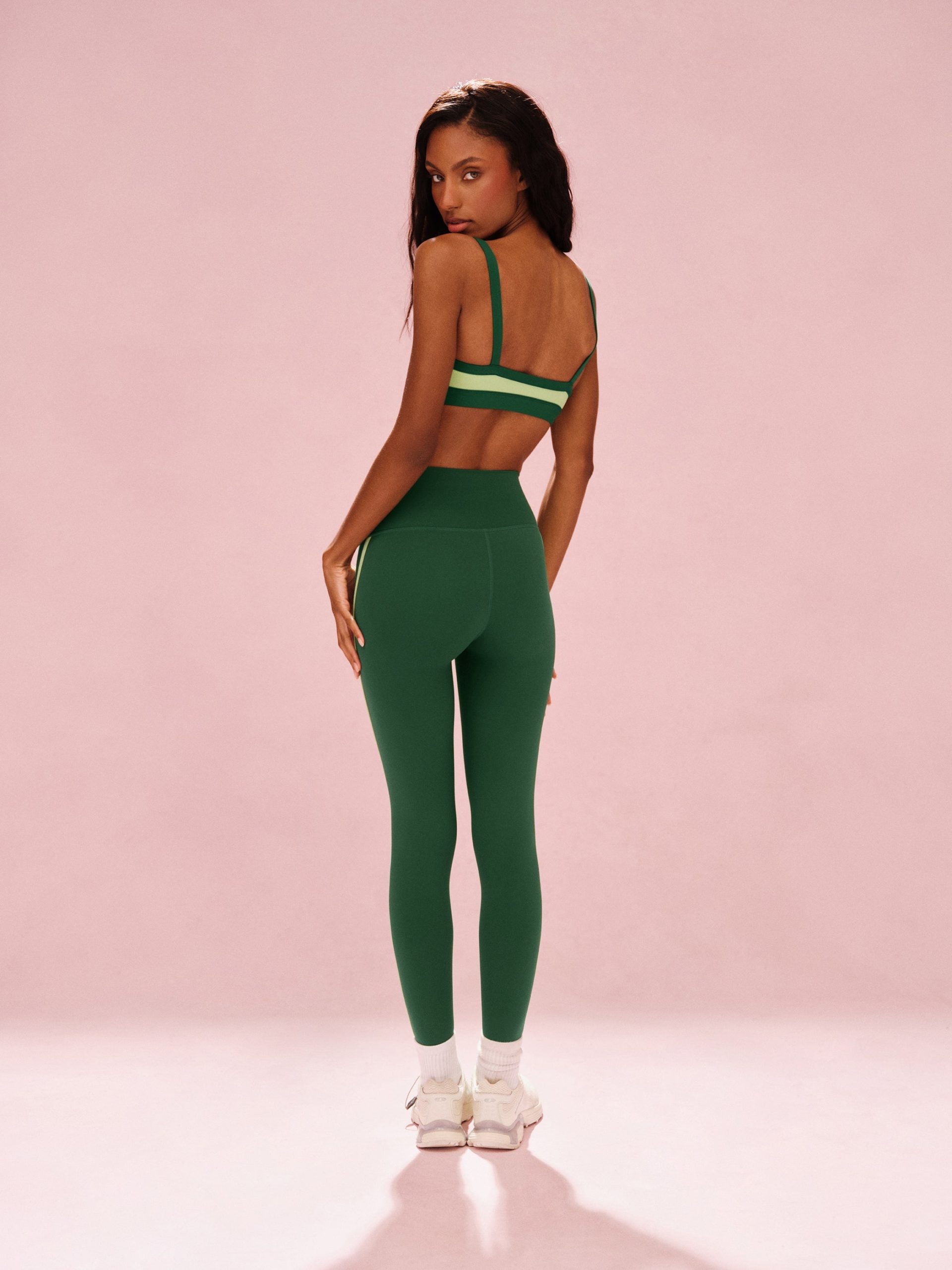 SPORTBODY? SPORTY SCOOP BRA - LAWN - Image 3